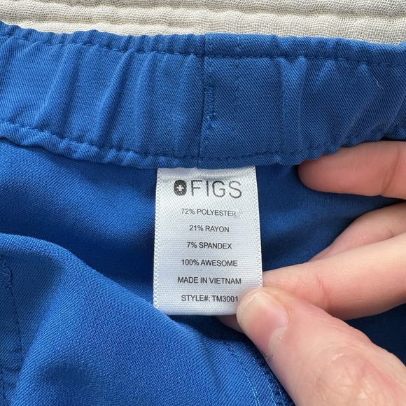 FIGS Scrub Cargo Pans Women's Sz Large Technical Collection Royal Blue Zipper - Picture 3 of 13